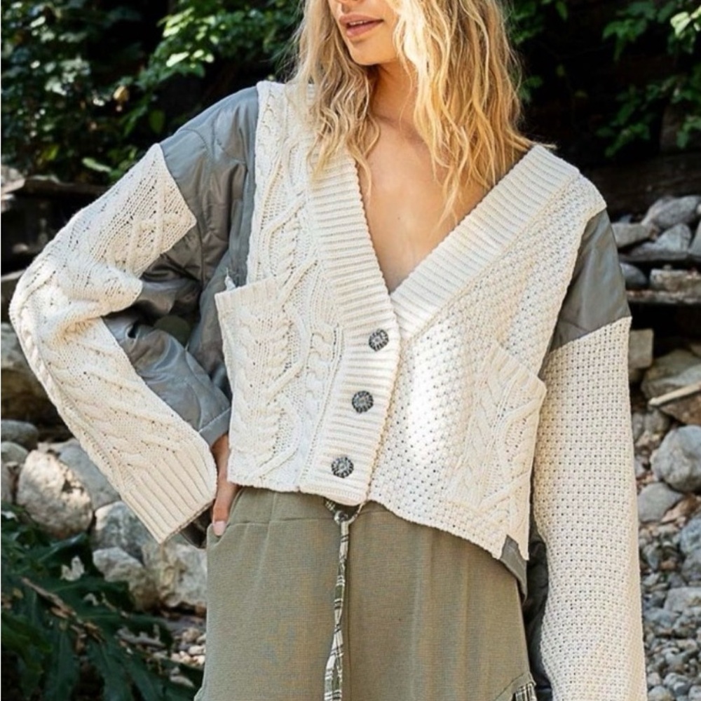 POL Button Down V-neck Sweater Small NWOT